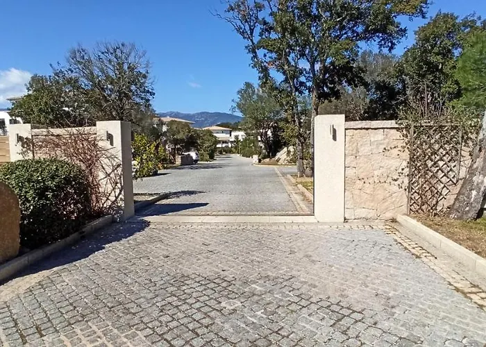 Arca C14 * Porto-Vecchio (Corsica)